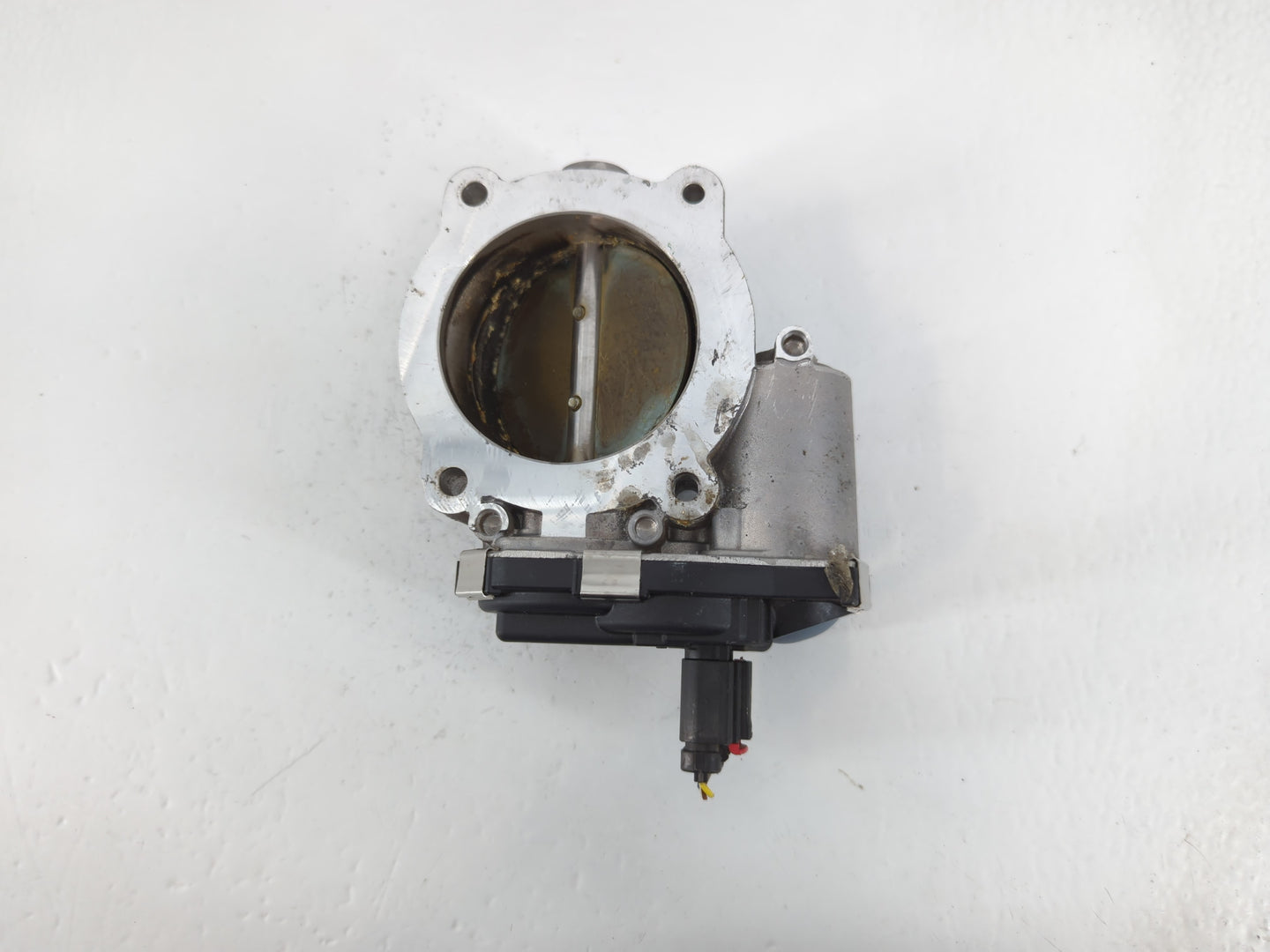 2014-2015 Chevrolet Silverado 1500 Throttle Body P/N:12676296AA Fits Fits 2014 2015 OEM Used Auto Parts - Oemusedautoparts1.