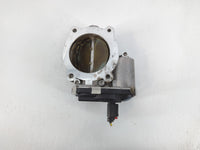 2014-2015 Chevrolet Silverado 1500 Throttle Body P/N:12676296AA Fits Fits 2014 2015 OEM Used Auto Parts - Oemusedautoparts1.