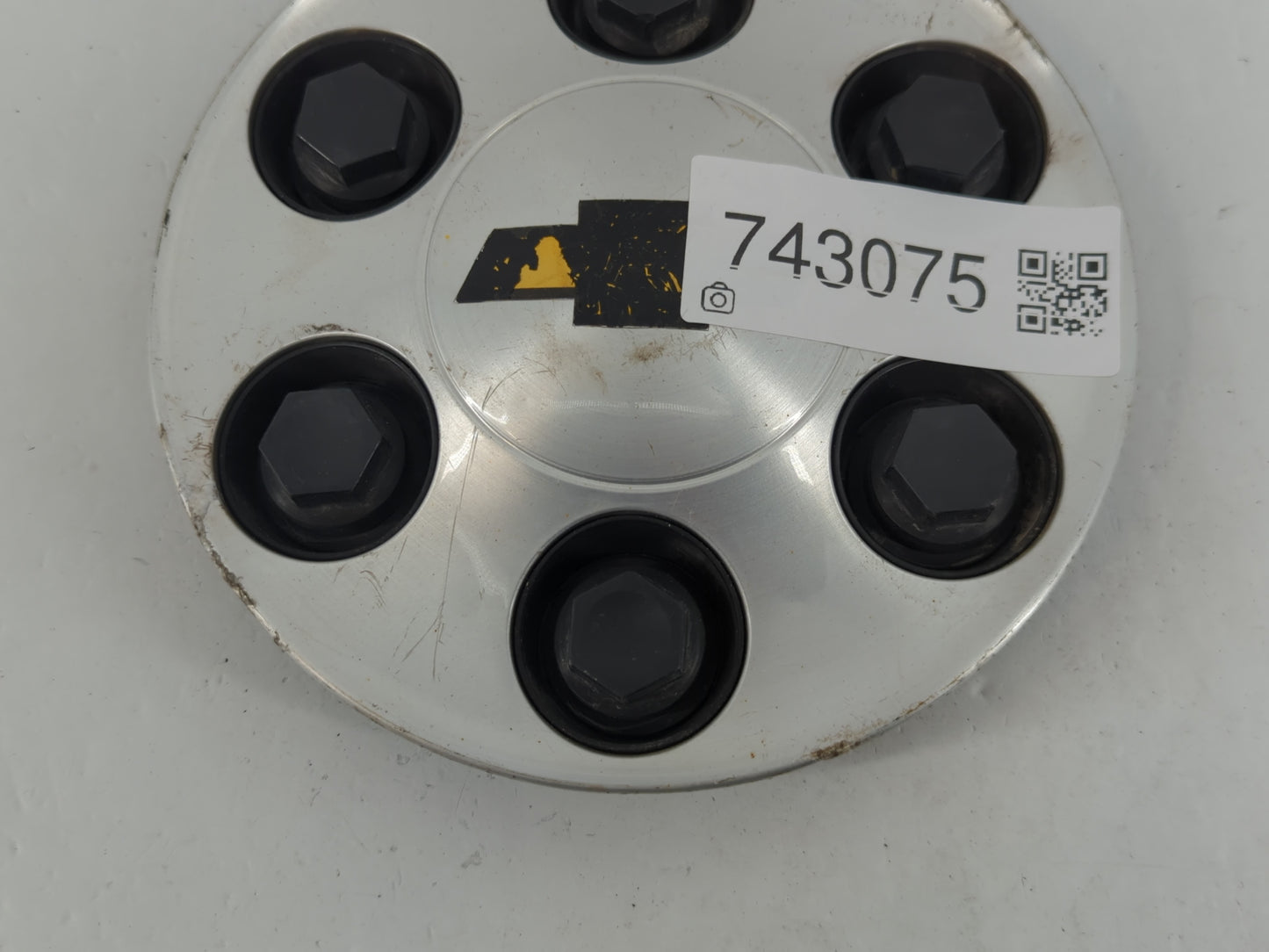2014 Chevrolet Silverado 1500 Rim Wheel Center Cap - Oemusedautoparts1.com