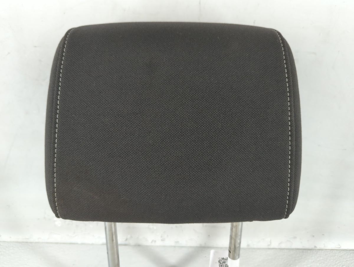 Chevrolet Silverado 1500 Headrest Head Rest Rear Center Seat Black - Oemusedautoparts1.com