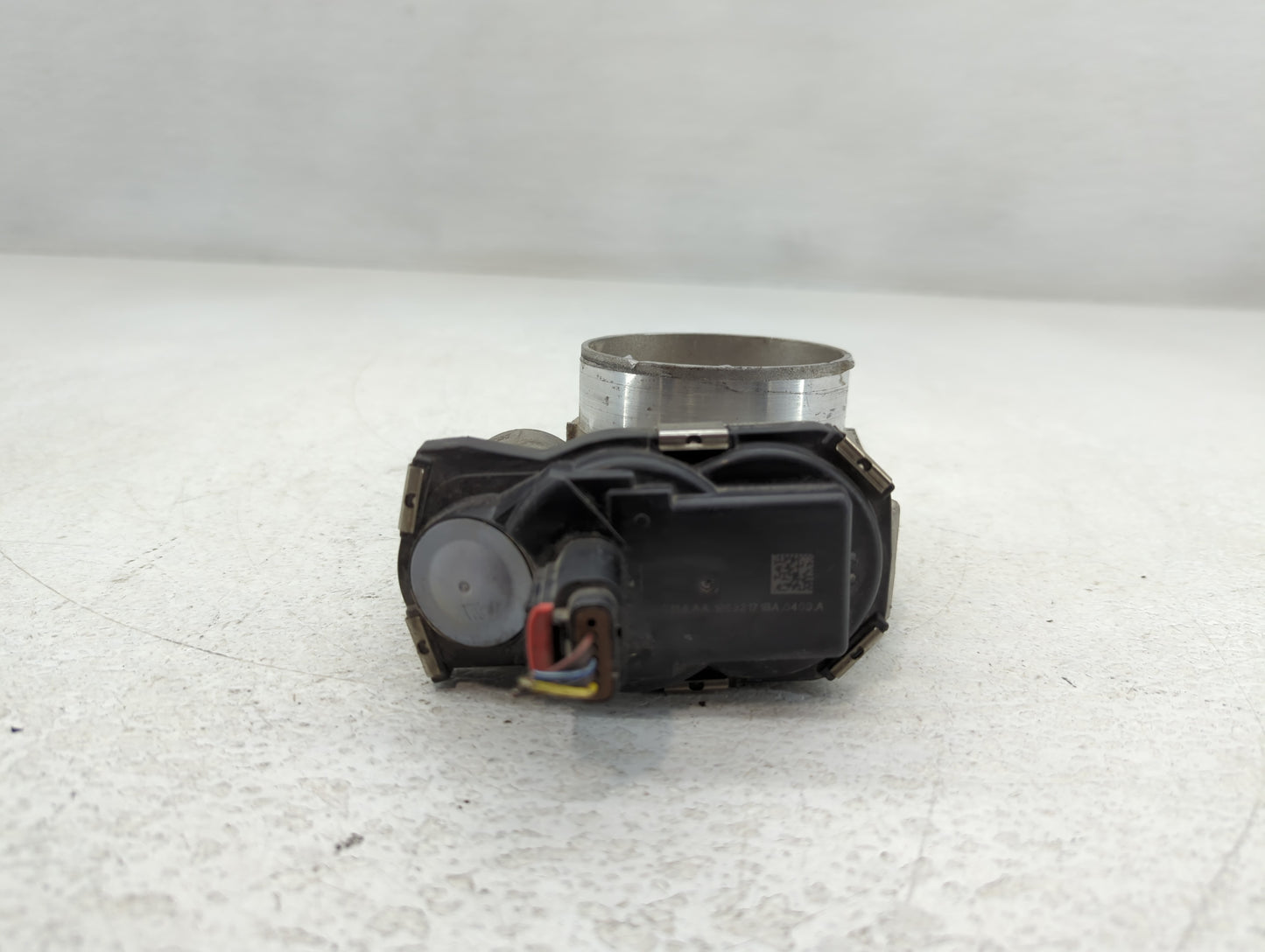 2014-2015 Chevrolet Silverado 1500 Throttle Body P/N:12632171BA Fits Fits 2014 2015 OEM Used Auto Parts - Oemusedautoparts1.