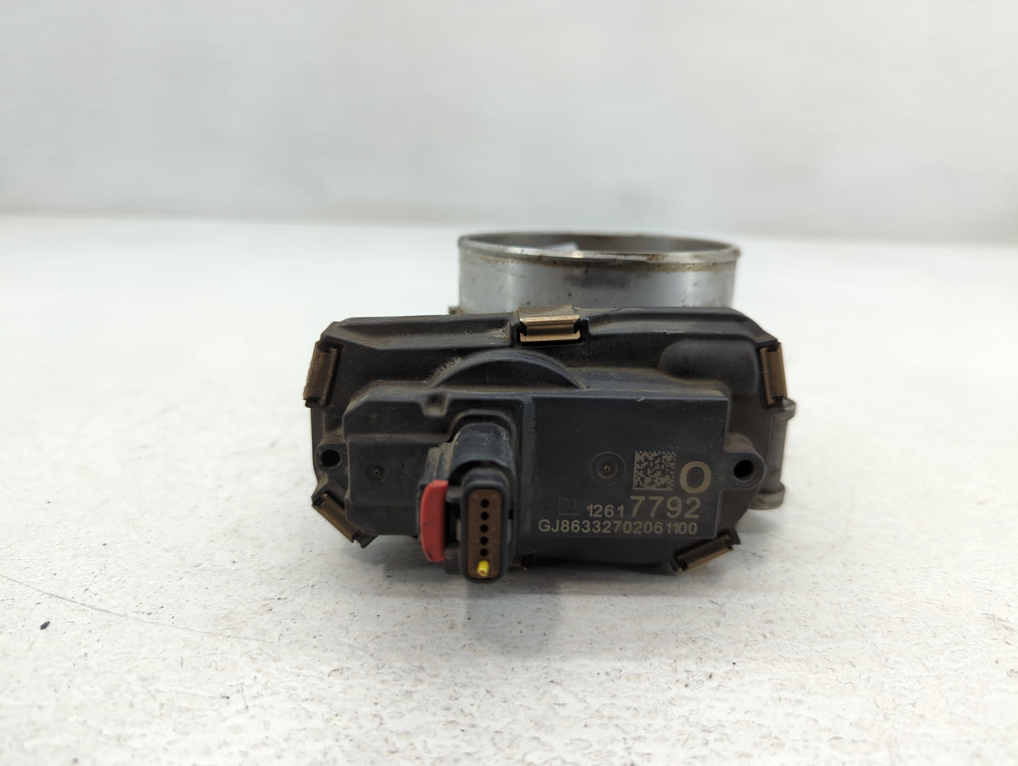 2014-2022 Chevrolet Silverado 1500 Throttle Body P/N:12617792 Fits Fits 2014 2015 2016 2017 2018 2019 2020 2021 2022 OEM Use