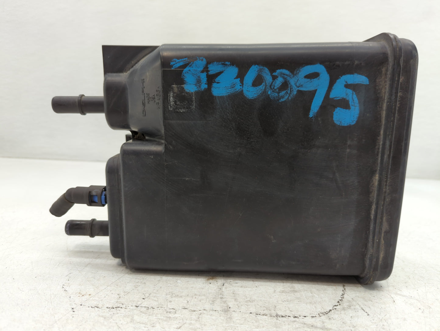 2014 Chevrolet Silverado 1500 Fuel Vapor Charcoal Canister - Oemusedautoparts1.com