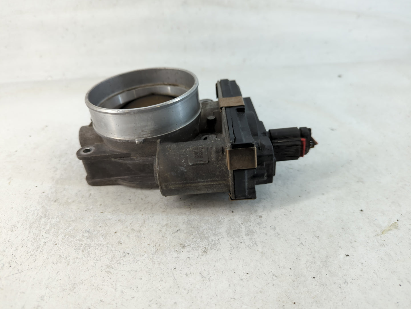 2014-2022 Chevrolet Silverado 1500 Throttle Body P/N:12617792 Fits Fits 2014 2015 2016 2017 2018 2019 2020 2021 2022 OEM Use