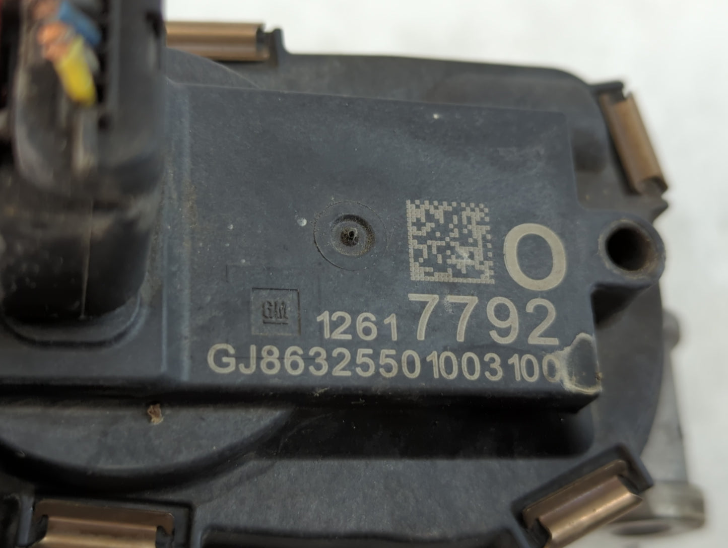2014-2022 Chevrolet Silverado 1500 Throttle Body P/N:12617792 Fits Fits 2014 2015 2016 2017 2018 2019 2020 2021 2022 OEM Use