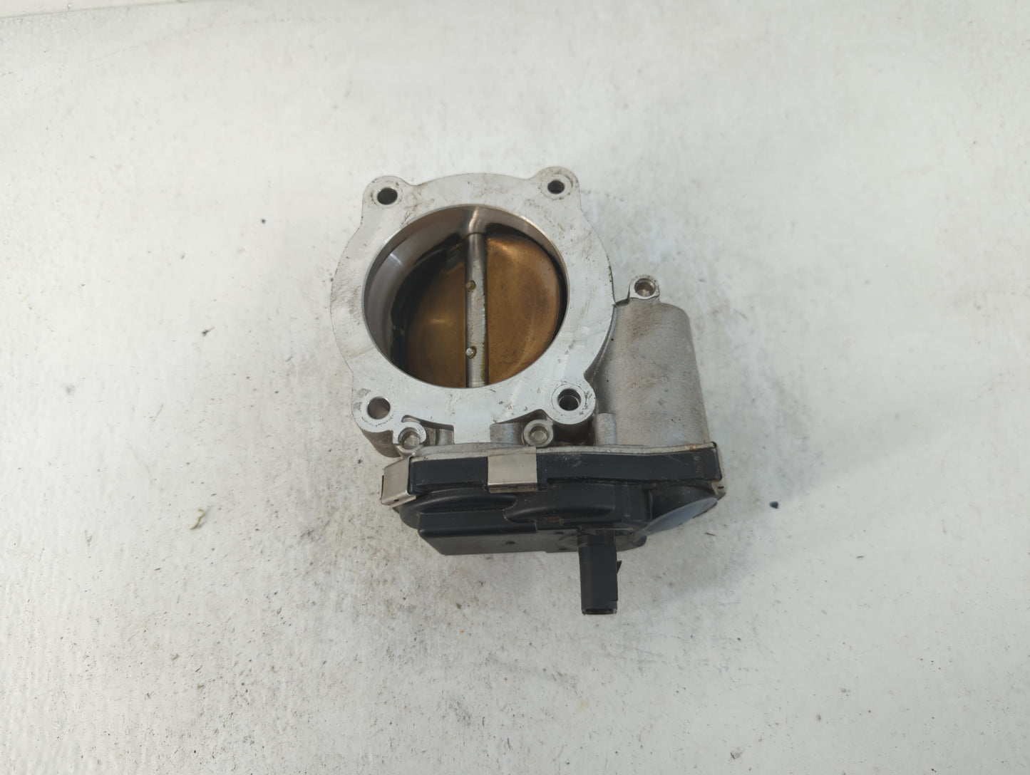 2014-2015 Chevrolet Silverado 1500 Throttle Body P/N:12632171BA Fits Fits 2014 2015 OEM Used Auto Parts - Oemusedautoparts1.
