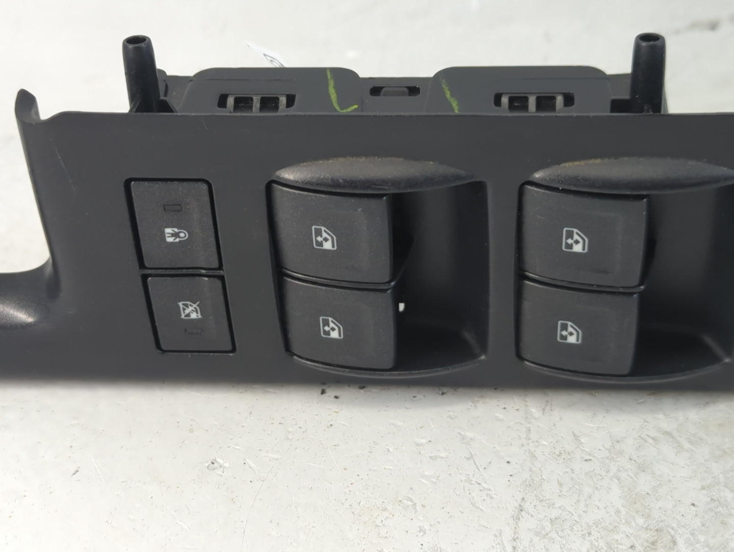 2014-2019 Chevrolet Silverado 1500 Master Power Window Switch Replacement Driver Side Left P/N:23154700 Fits OEM Used Auto P