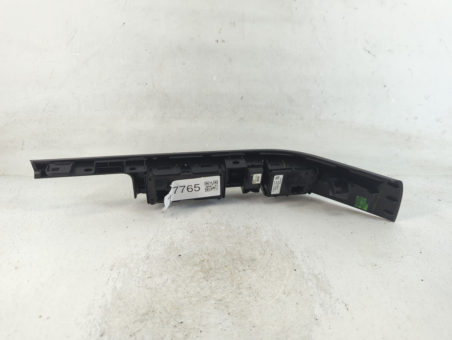 2014-2019 Chevrolet Silverado 1500 Master Power Window Switch Replacement Driver Side Left P/N:23154700 Fits OEM Used Auto P