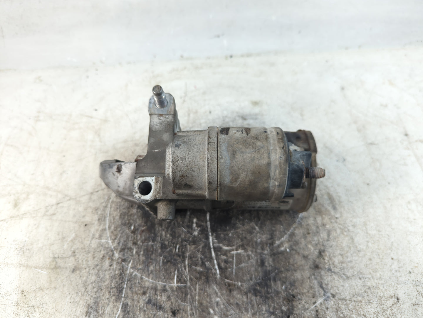 2014-2019 Chevrolet Silverado 1500 Car Starter Motor Solenoid OEM P/N:12645040 Fits Fits 2014 2015 2016 2017 2018 2019 2020 