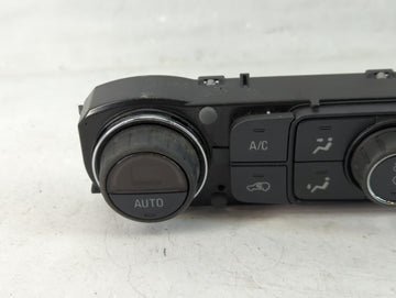 2014 Chevrolet Silverado 1500 Climate Control Module Temperature AC/Heater Replacement P/N:23168157 Fits OEM Used Auto Parts