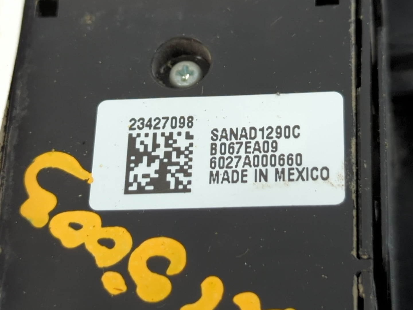 2014-2019 Chevrolet Silverado 1500 Master Power Window Switch Replacement Driver Side Left P/N:23427098 Fits OEM Used Auto P