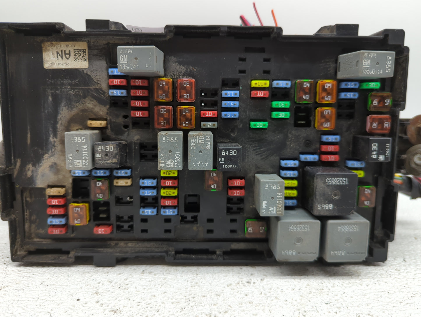 2014 Chevrolet Silverado 2500 Fusebox Fuse Box Panel Relay Module P/N:22798215 Fits Fits 2010 2011 2012 2013 OEM Used Auto P