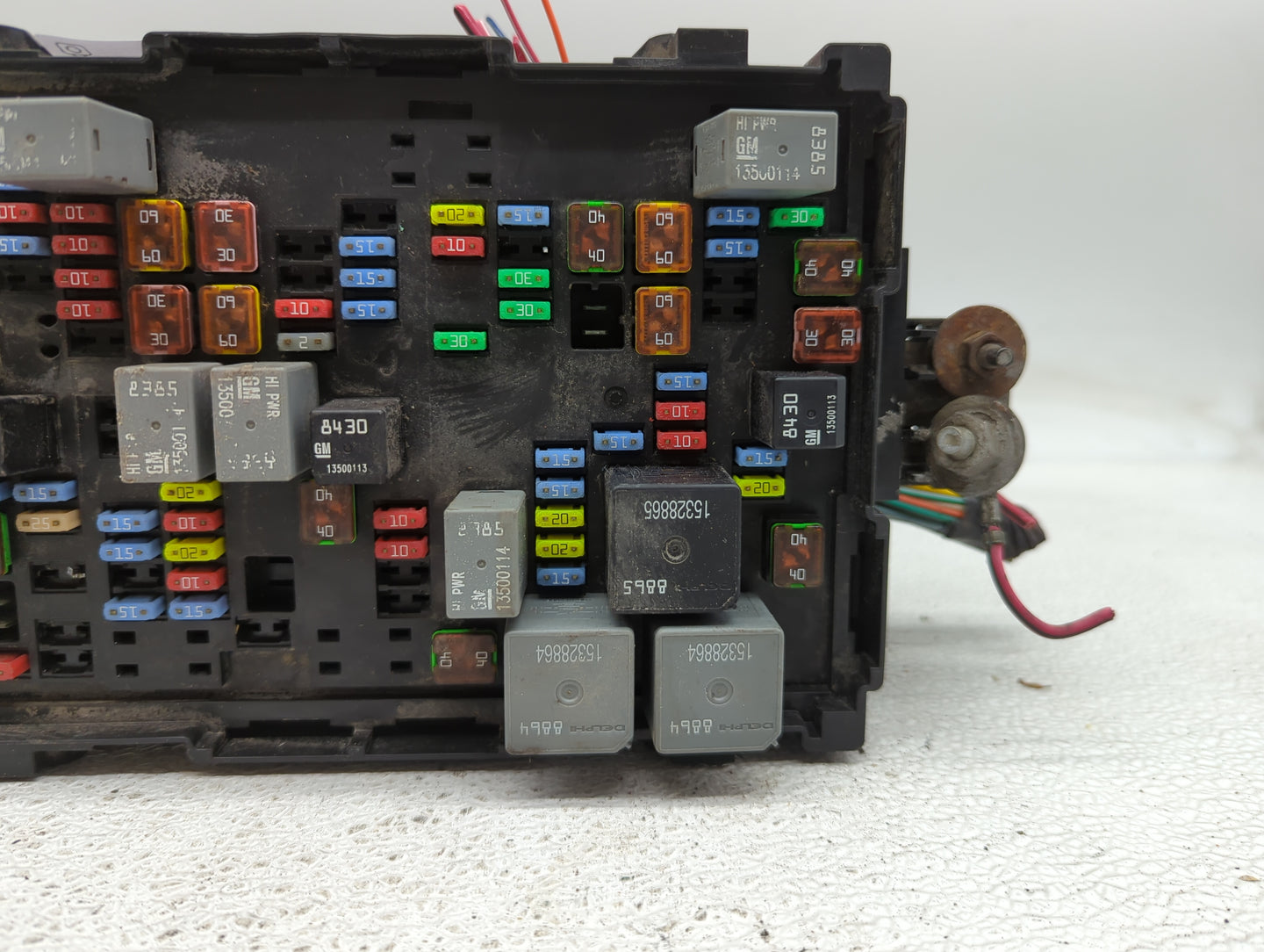 2014 Chevrolet Silverado 2500 Fusebox Fuse Box Panel Relay Module P/N:22798215 Fits Fits 2010 2011 2012 2013 OEM Used Auto P