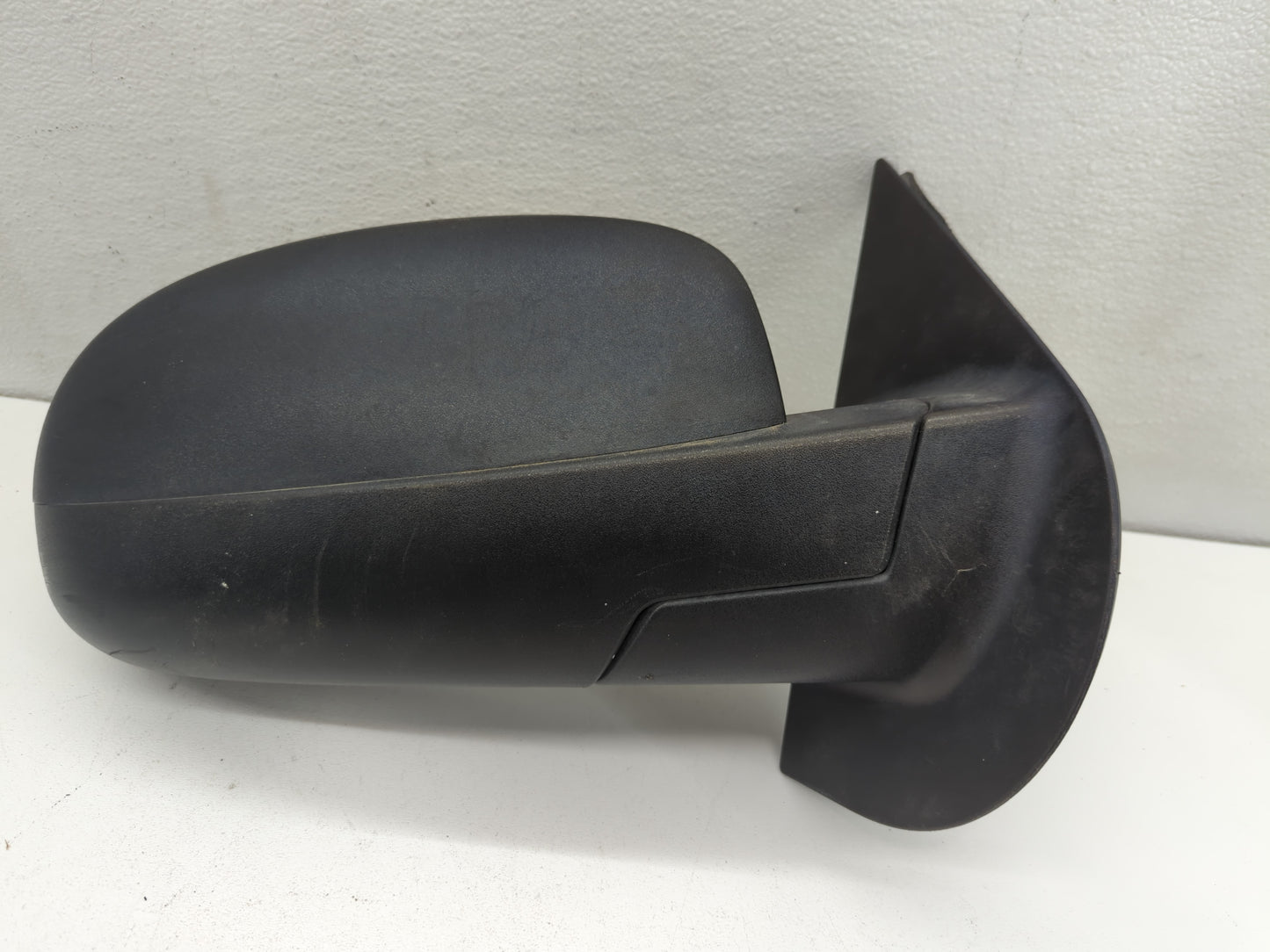 2007-2014 Chevrolet Silverado 2500 Passenger Side View Mirror - Right Door Mirror OEM Used - Oemusedautoparts1.com