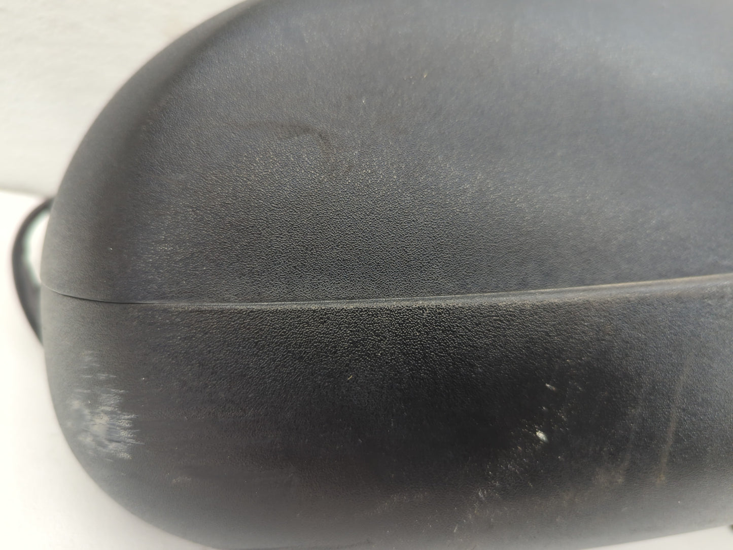 2007-2014 Chevrolet Silverado 2500 Passenger Side View Mirror - Right Door Mirror OEM Used - Oemusedautoparts1.com