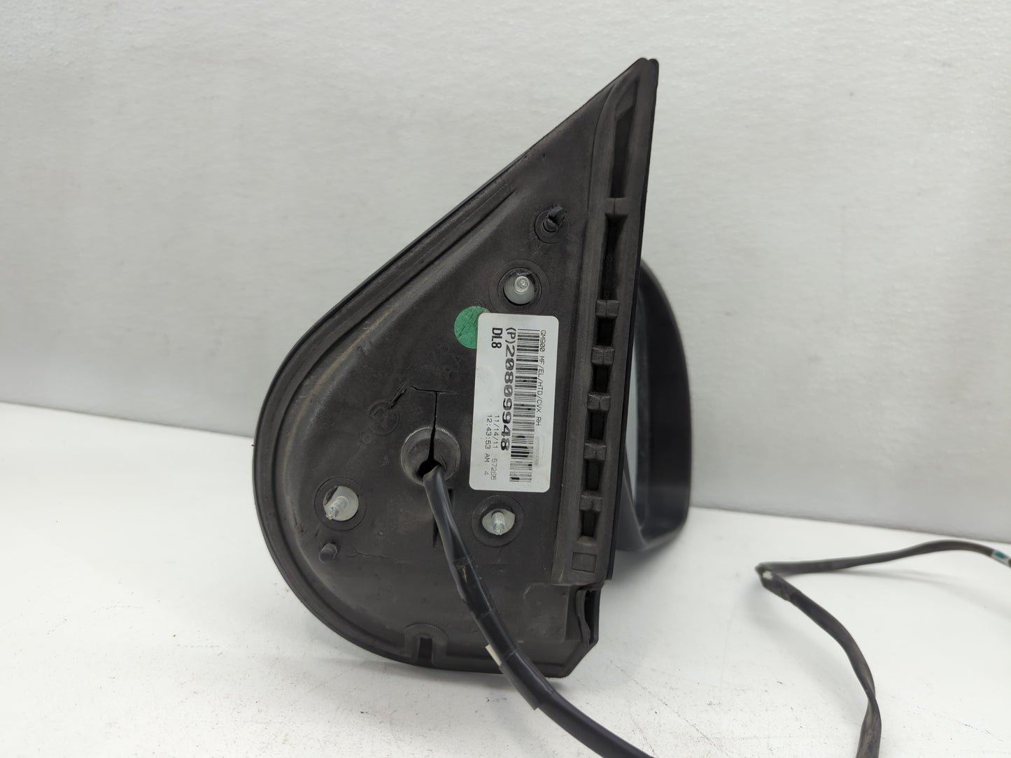 2007-2014 Chevrolet Silverado 2500 Passenger Side View Mirror - Right Door Mirror OEM Used - Oemusedautoparts1.com