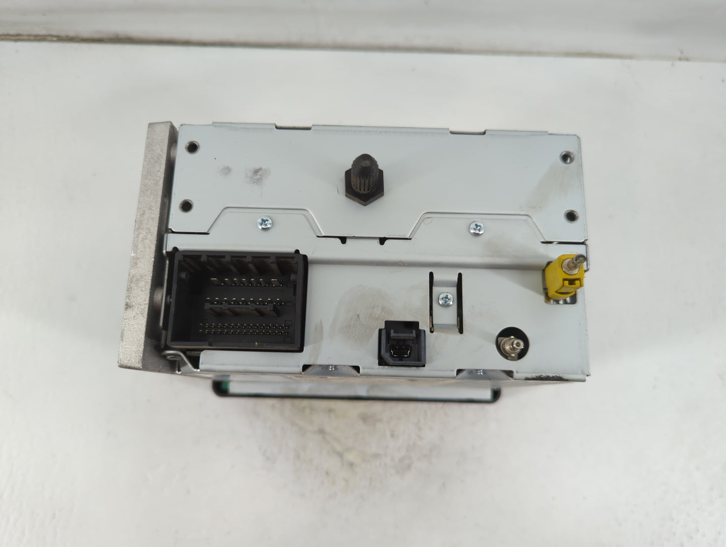 2014 Chevrolet Sonic Radio AM FM Cd Player Receiver Replacement P/N:95365926 9526 6288 Fits OEM Used Auto Parts - Oemusedaut