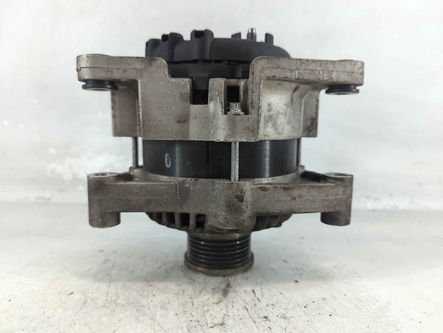 2012-2019 Chevrolet Sonic Alternator Replacement Generator Charging Assembly Engine OEM P/N:13579663 Fits OEM Used Auto Part