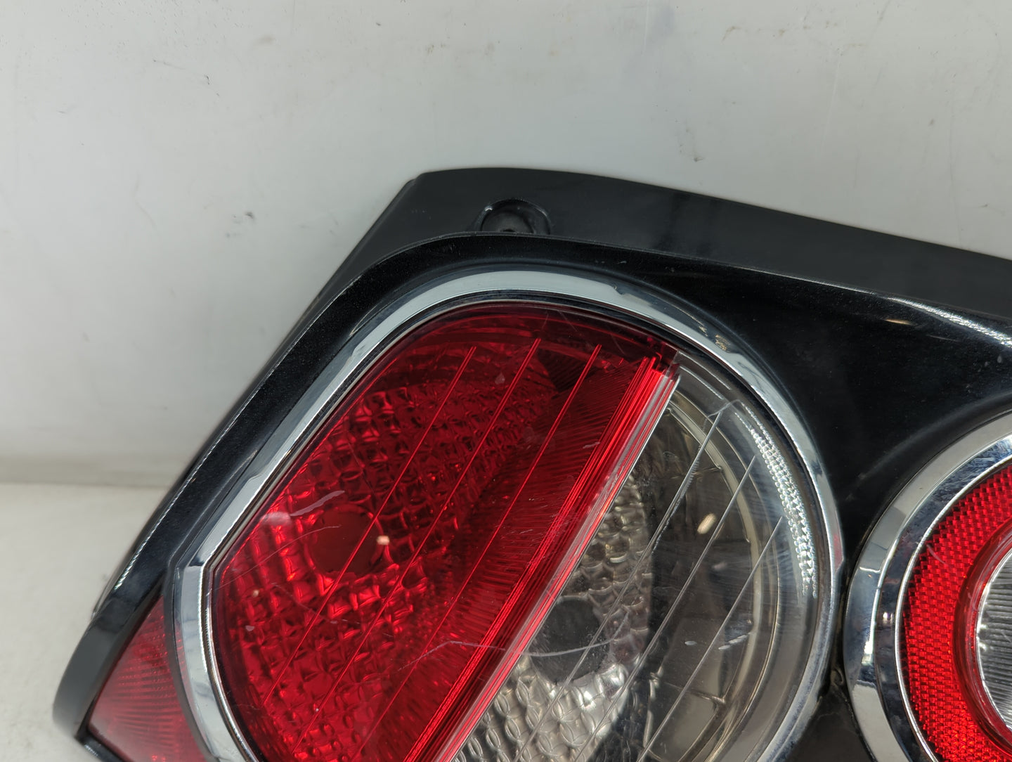 2012-2016 Chevrolet Sonic Tail Light Assembly Driver Left OEM P/N:95470356 Fits Fits 2012 2013 2014 2015 2016 OEM Used Auto 