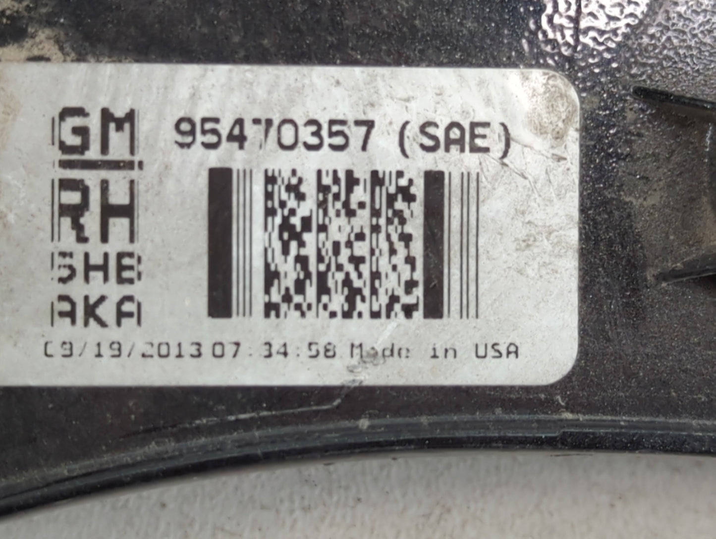 2012-2016 Chevrolet Sonic Tail Light Assembly Passenger Right OEM P/N:95470357 Fits Fits 2012 2013 2014 2015 2016 OEM Used A