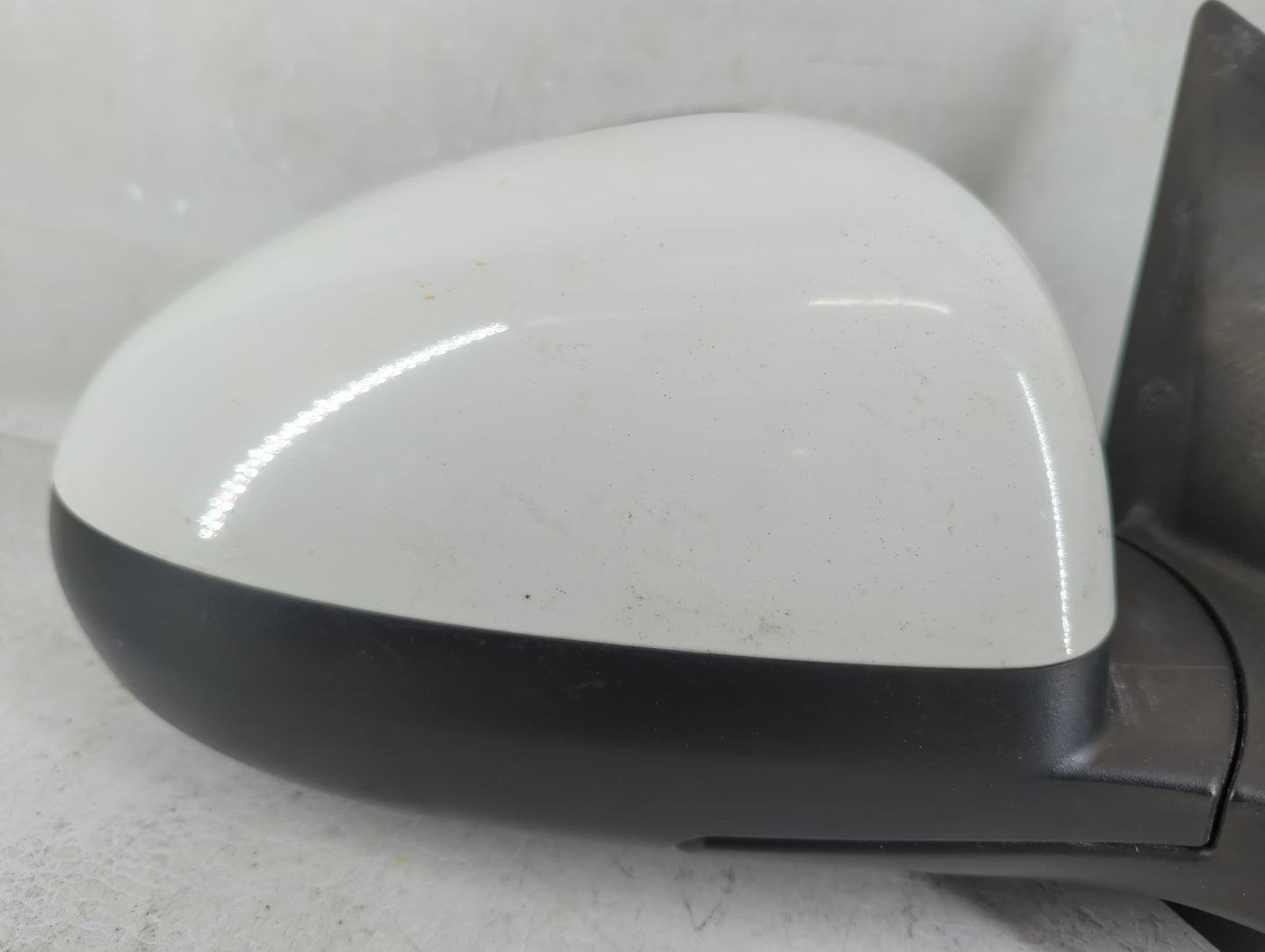 2013-2014 Chevrolet Sonic Passenger Side View Mirror - Right Door Mirror OEM Used - Oemusedautoparts1.com