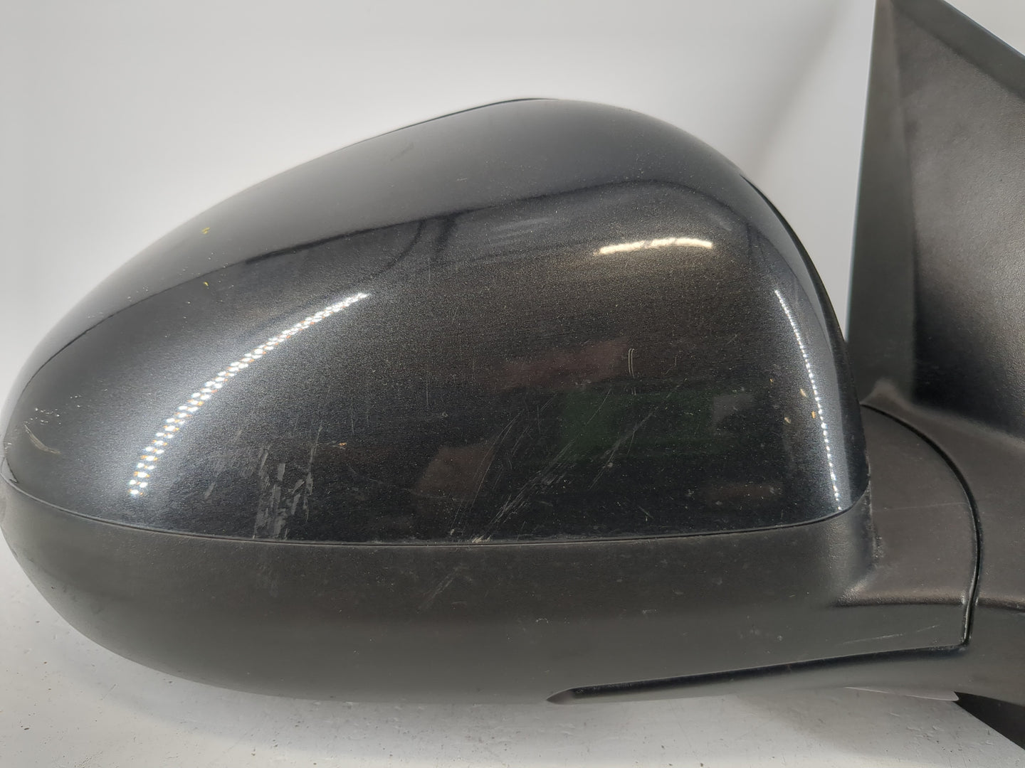 2013-2014 Chevrolet Sonic Passenger Side View Mirror - Right Door Mirror OEM Used - Oemusedautoparts1.com