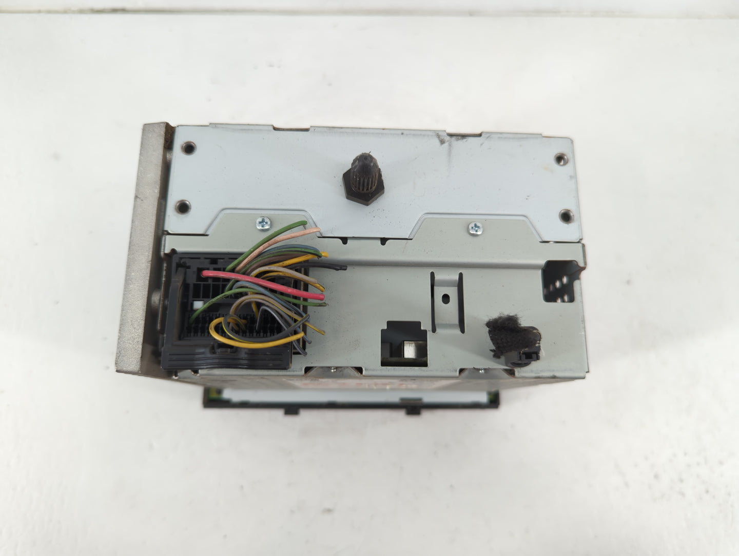 2014 Chevrolet Sonic Radio AM FM Cd Player Receiver Replacement P/N:95365929 Fits OEM Used Auto Parts - Oemusedautoparts1.co