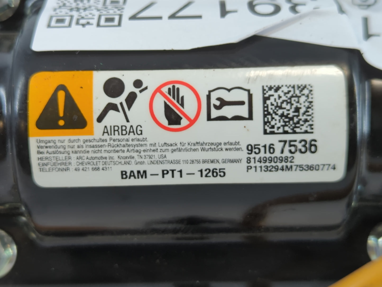 2012-2019 Chevrolet Sonic Air Bag Passenger Right Dashboard OEM P/N:95167536 Fits Fits 2012 2013 2014 2015 2016 2017 2018 20