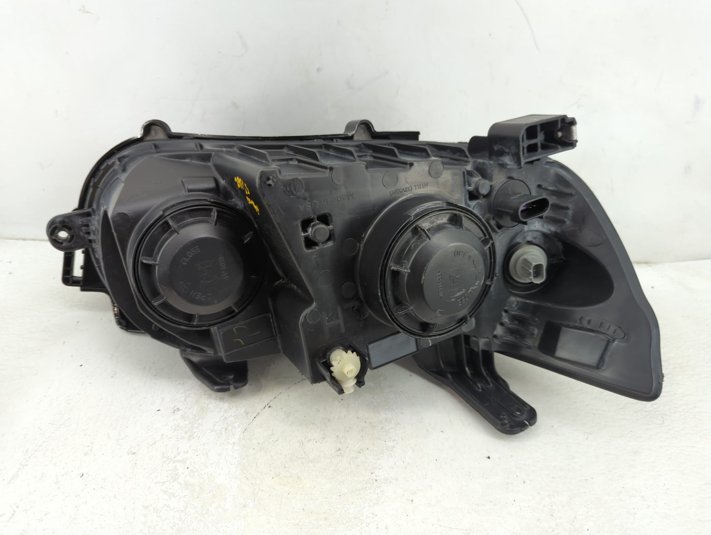 2012-2015 Chevrolet Sonic Driver Left Oem Head Light Headlight Lamp - Oemusedautoparts1.com