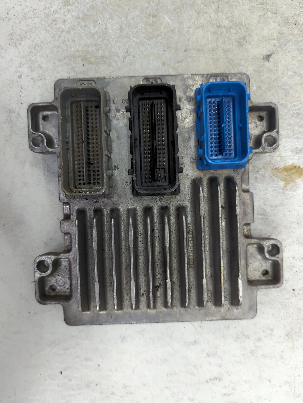 2012-2016 Chevrolet Sonic PCM Engine Control Computer ECU ECM PCU OEM P/N:12656958 12643636 Fits OEM Used Auto Parts - Oemus