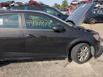 compare product 2012-2019 Chevrolet Sonic Passenger Front Door Oem