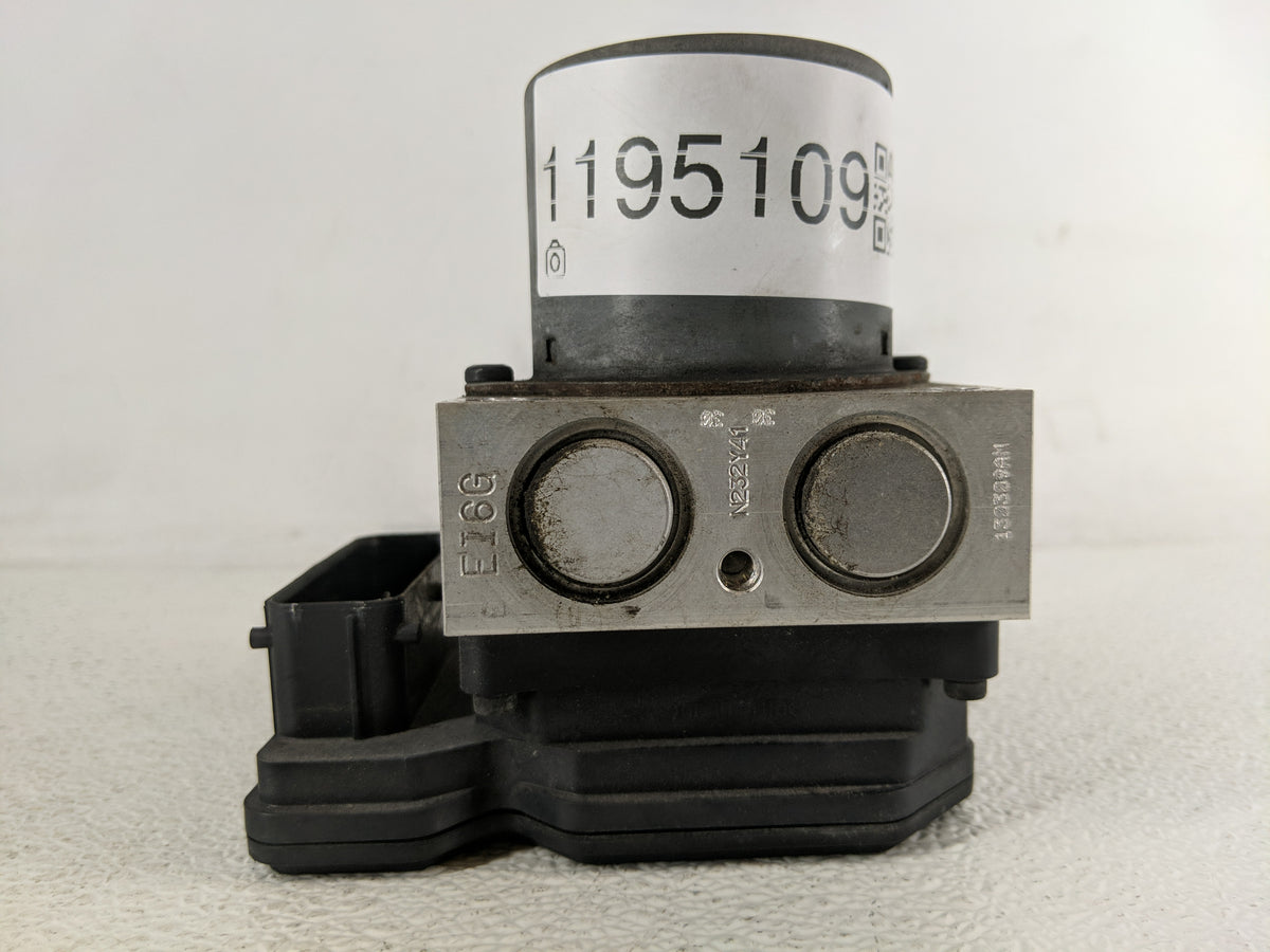 2014 Chevrolet Sonic Anti-Lock Brake ABS Pump Module Actuator OEM P/N:95104537 Fits OEM Used Auto Parts - Oemusedautoparts1.