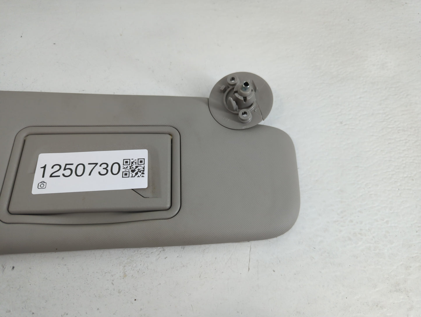 2012-2019 Chevrolet Sonic Sun Visor Shade Replacement Passenger Right Mirror Fits Fits 2012 2013 2014 2015 2016 2017 2018 20