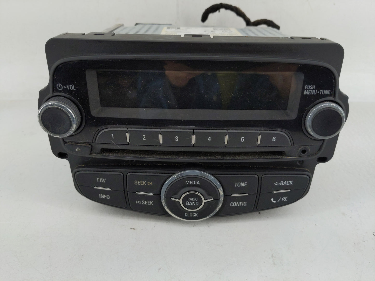 2014 Chevrolet Sonic Radio AM FM Cd Player Receiver Replacement P/N:95365926 Fits OEM Used Auto Parts - Oemusedautoparts1.co