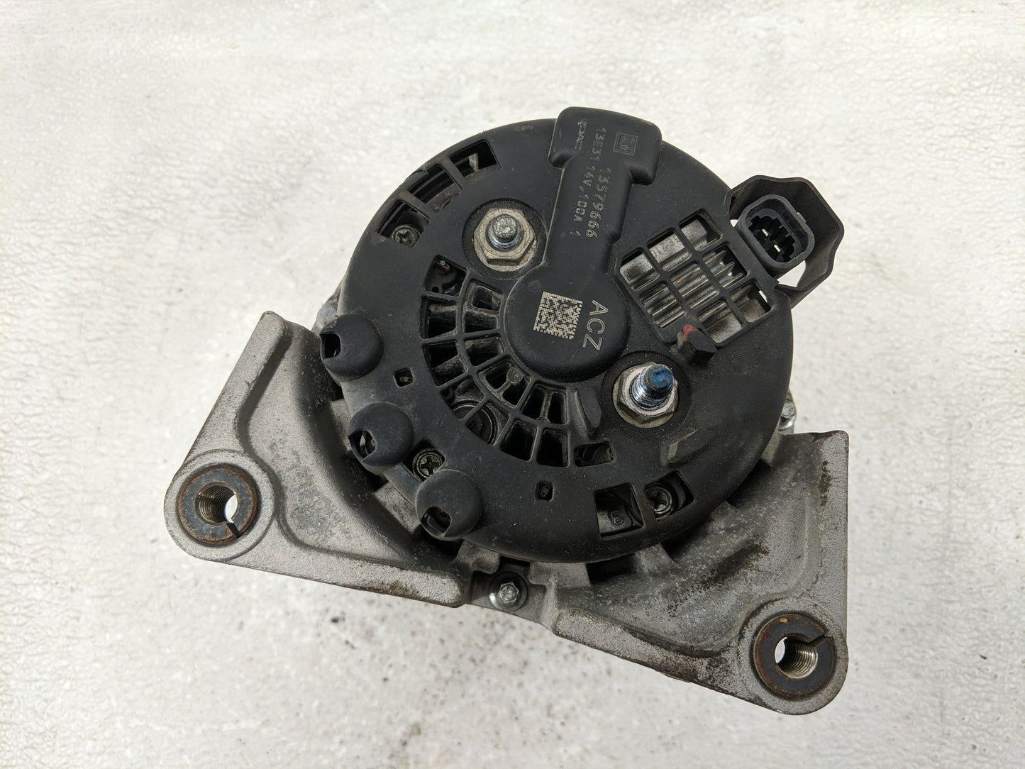 2012-2018 Chevrolet Sonic Alternator Replacement Generator Charging Assembly Engine OEM P/N:13579666 Fits OEM Used Auto Part