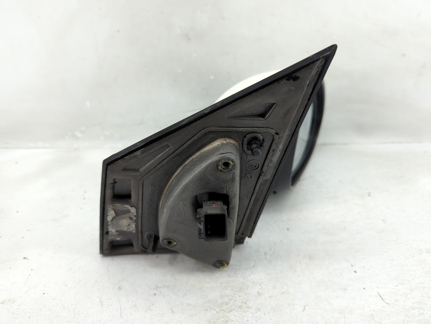 2013-2014 Chevrolet Sonic Passenger Side View Mirror - Right Door Mirror OEM Used - Oemusedautoparts1.com