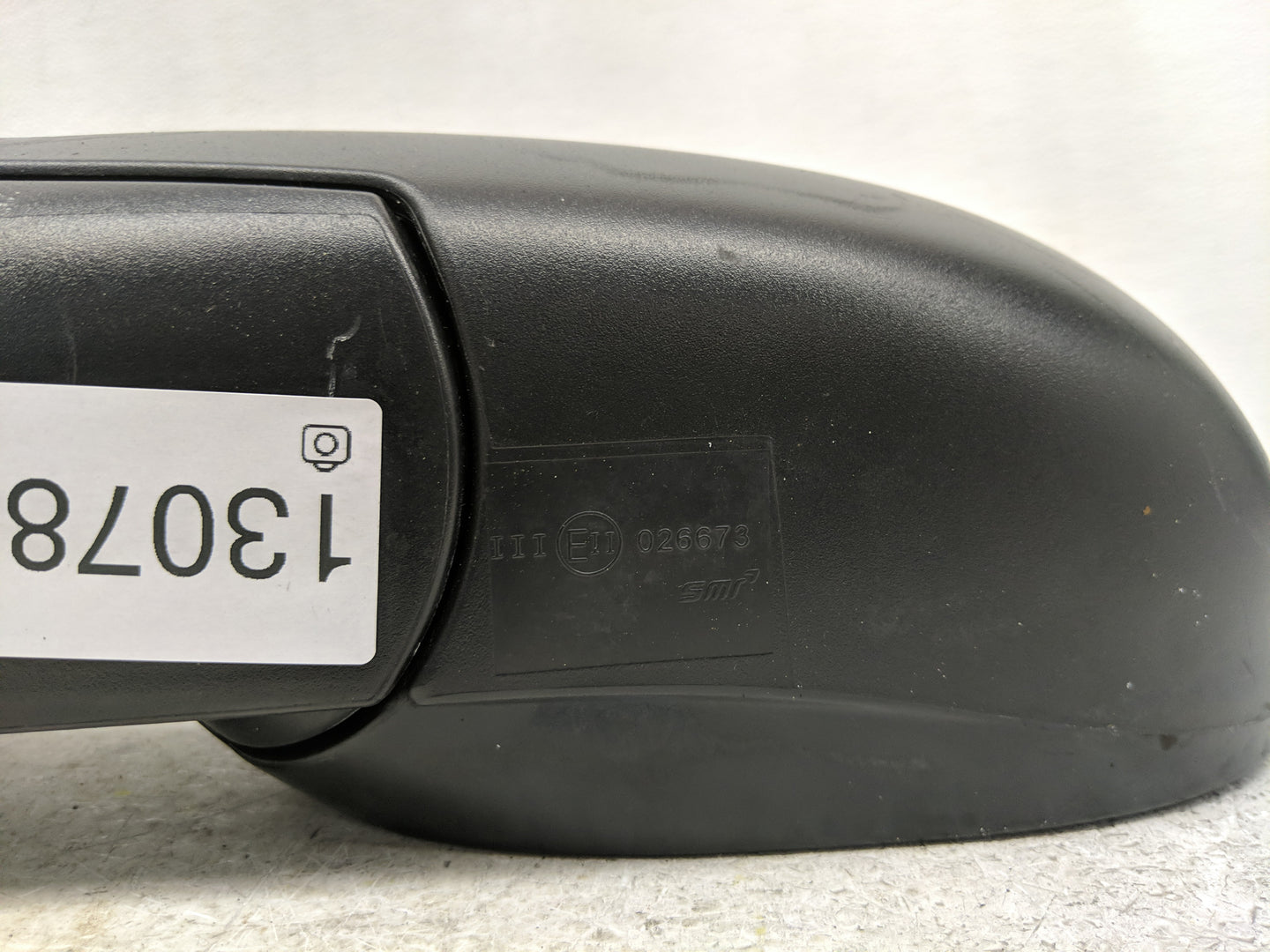 2013-2014 Chevrolet Sonic Driver Side View Mirror - Left Door Mirror OEM Used - Oemusedautoparts1.com