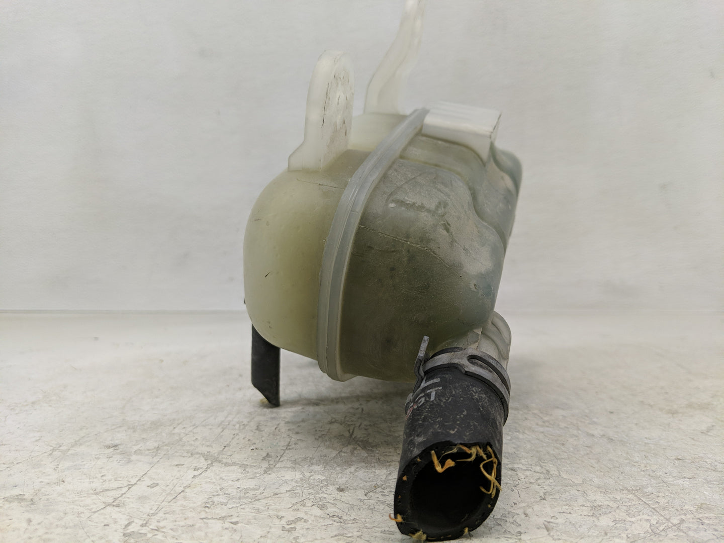 2012 Chevrolet Sonic Radiator Coolant Overflow Expansion Tank Bottle - Oemusedautoparts1.com