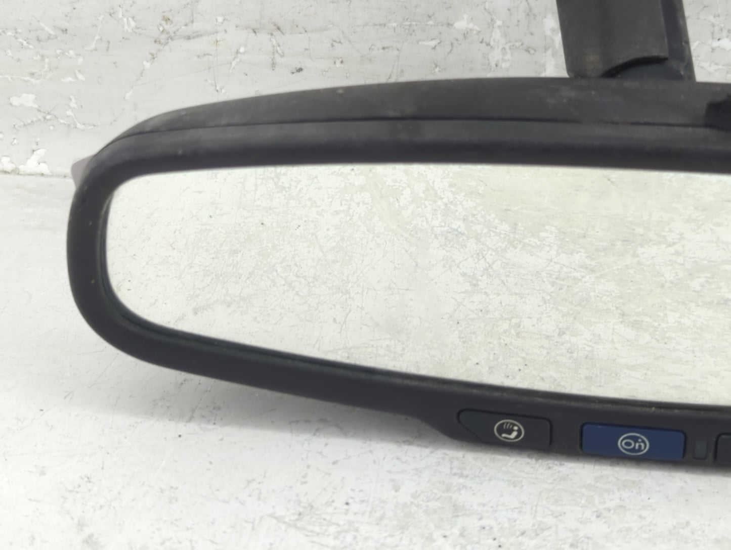 2013-2019 Chevrolet Sonic Interior Rear View Mirror Replacement OEM P/N:A043070 Fits OEM Used Auto Parts - Oemusedautoparts1