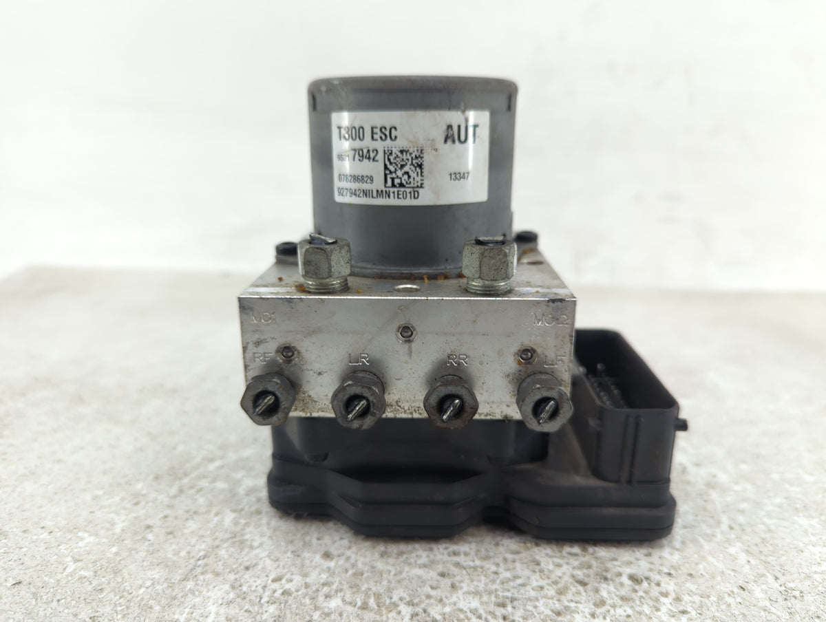 2014 Chevrolet Sonic Anti-Lock Brake ABS Pump Module Actuator OEM P/N:078286829 95317942 Fits OEM Used Auto Parts - Oemuseda