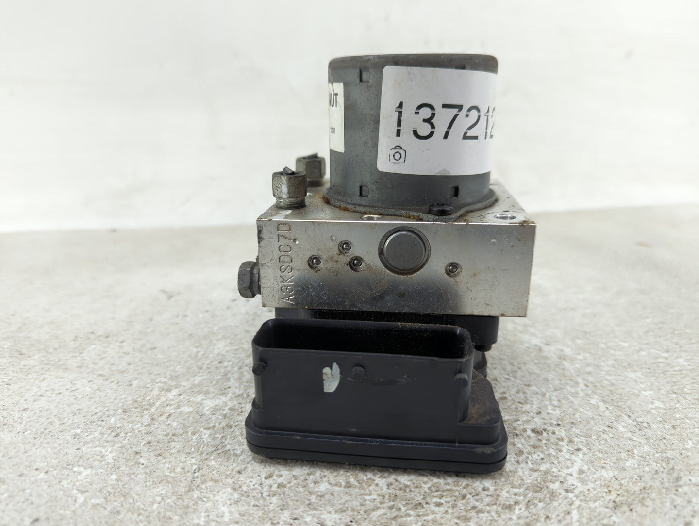 2014 Chevrolet Sonic ABS Pump Control Module Replacement P/N:078286829 95317942 Fits OEM Used Auto Parts - Oemusedautoparts1