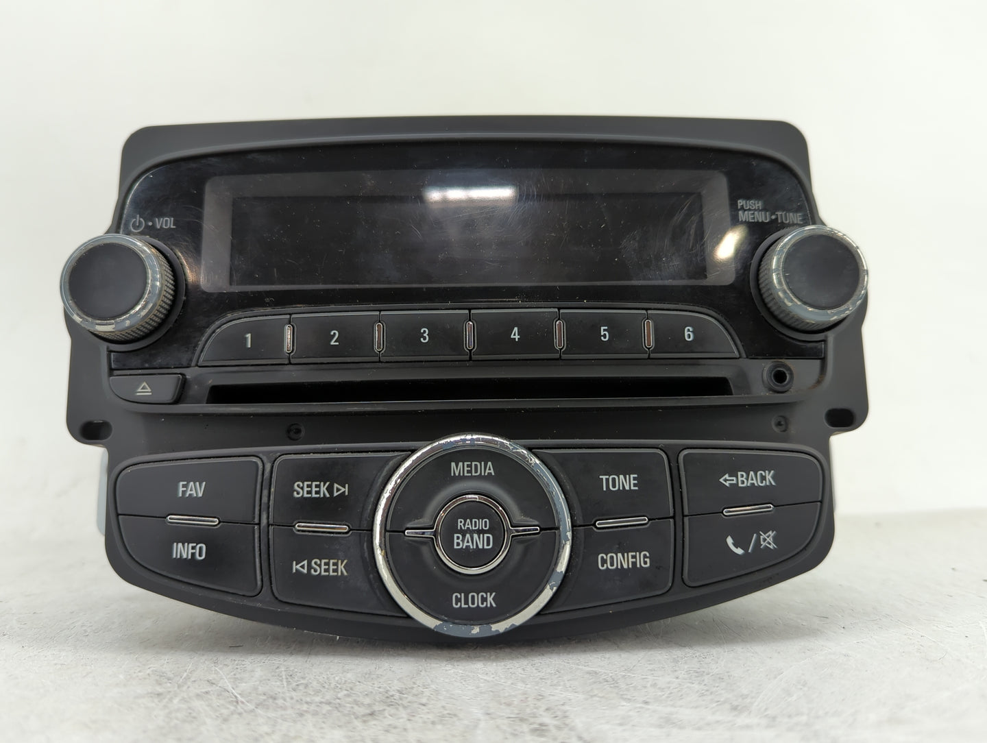 2014 Chevrolet Sonic Radio AM FM Cd Player Receiver Replacement P/N:95421353 Fits OEM Used Auto Parts - Oemusedautoparts1.co