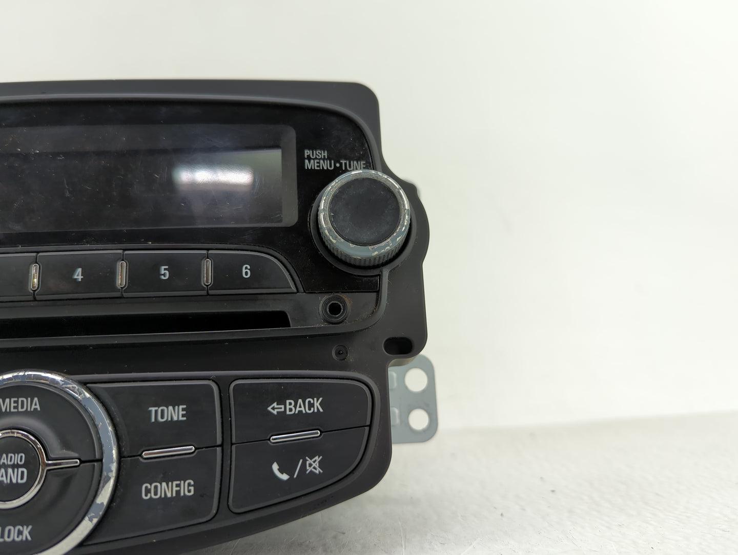 2014 Chevrolet Sonic Radio AM FM Cd Player Receiver Replacement P/N:95421353 Fits OEM Used Auto Parts - Oemusedautoparts1.co