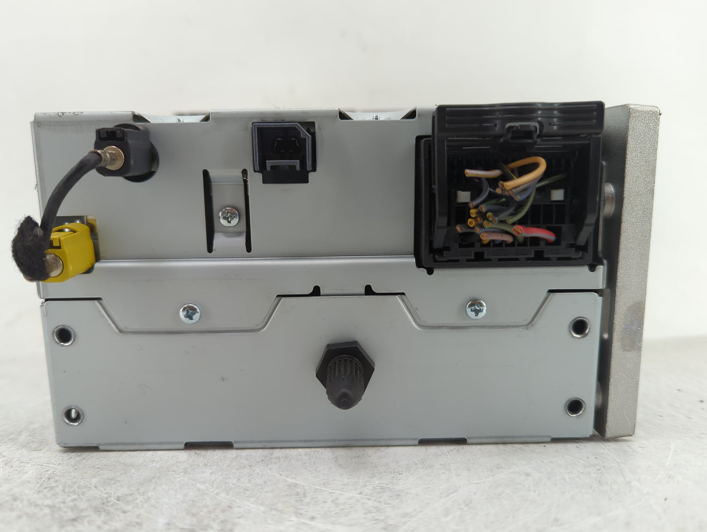 2014 Chevrolet Sonic Radio AM FM Cd Player Receiver Replacement P/N:95421353 Fits OEM Used Auto Parts - Oemusedautoparts1.co