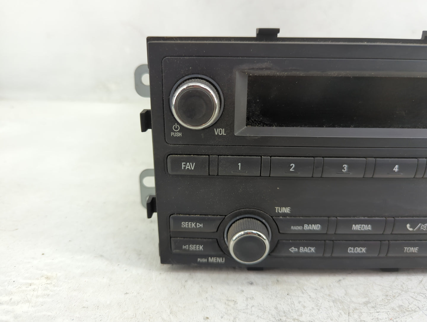 2014 Chevrolet Sonic Radio AM FM Cd Player Receiver Replacement P/N:95407055 Fits OEM Used Auto Parts - Oemusedautoparts1.co