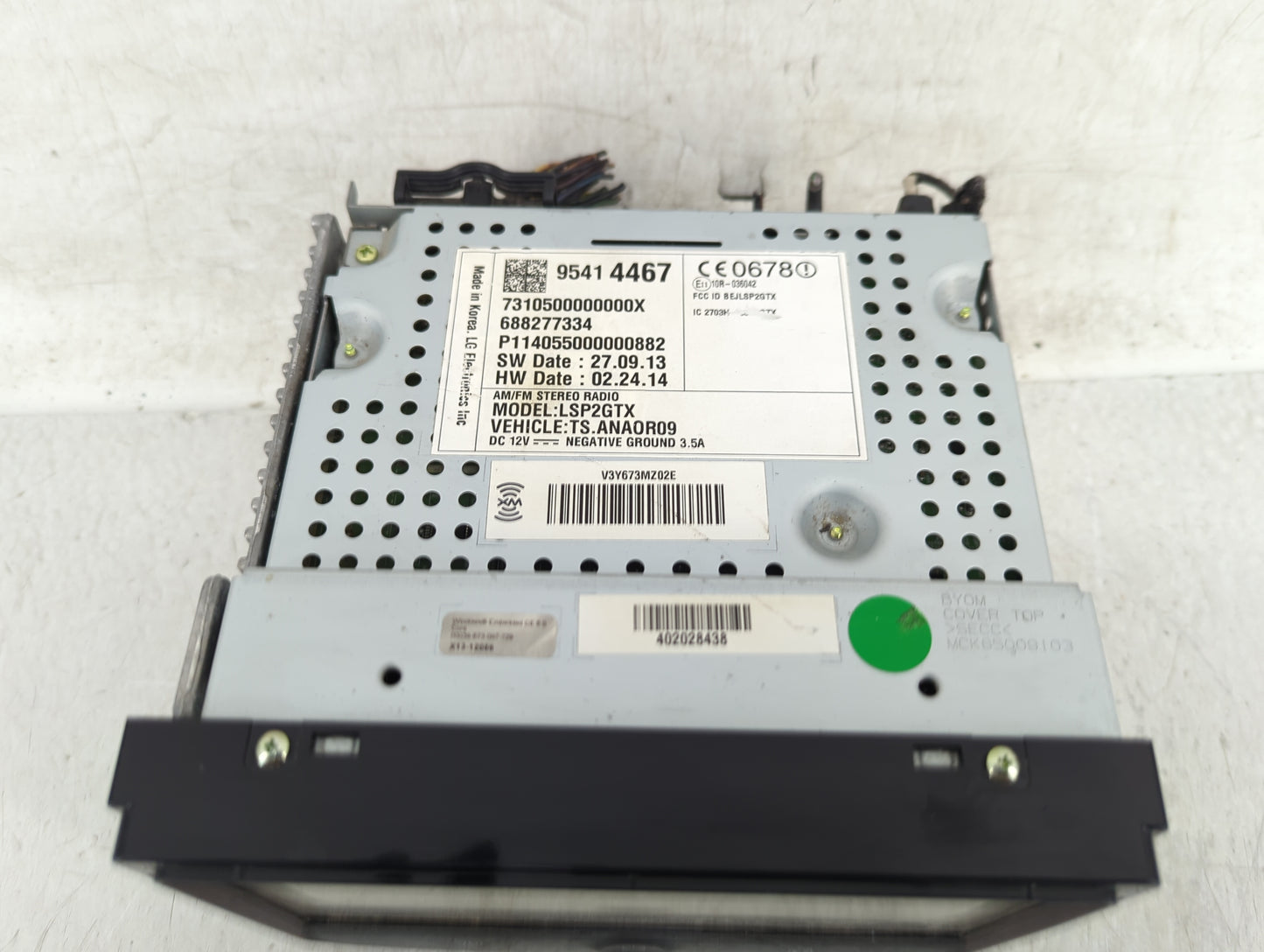 2014 Chevrolet Sonic Radio AM FM Cd Player Receiver Replacement P/N:95414467 Fits Fits 2003 2004 2005 2006 OEM Used Auto Par