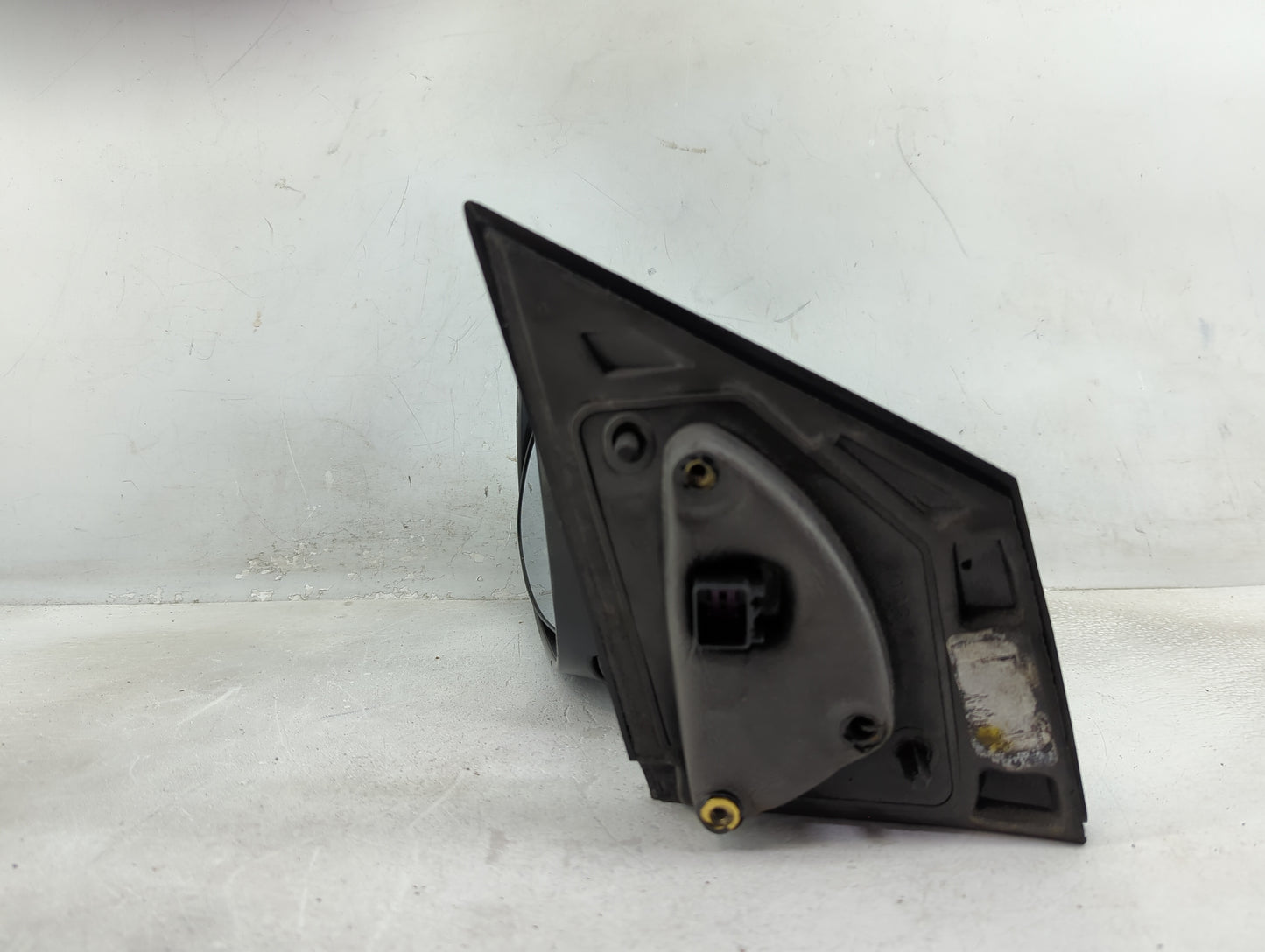 2013-2014 Chevrolet Sonic Driver Side View Mirror - Left Door Mirror OEM Used - Oemusedautoparts1.com