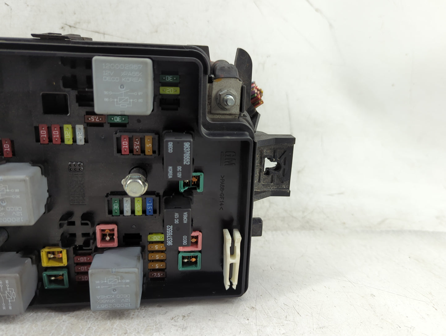 2012-2016 Chevrolet Sonic Fusebox Fuse Box Panel Relay Module P/N:95315650 Fits Fits 2012 2013 2014 2015 2016 OEM Used Auto 
