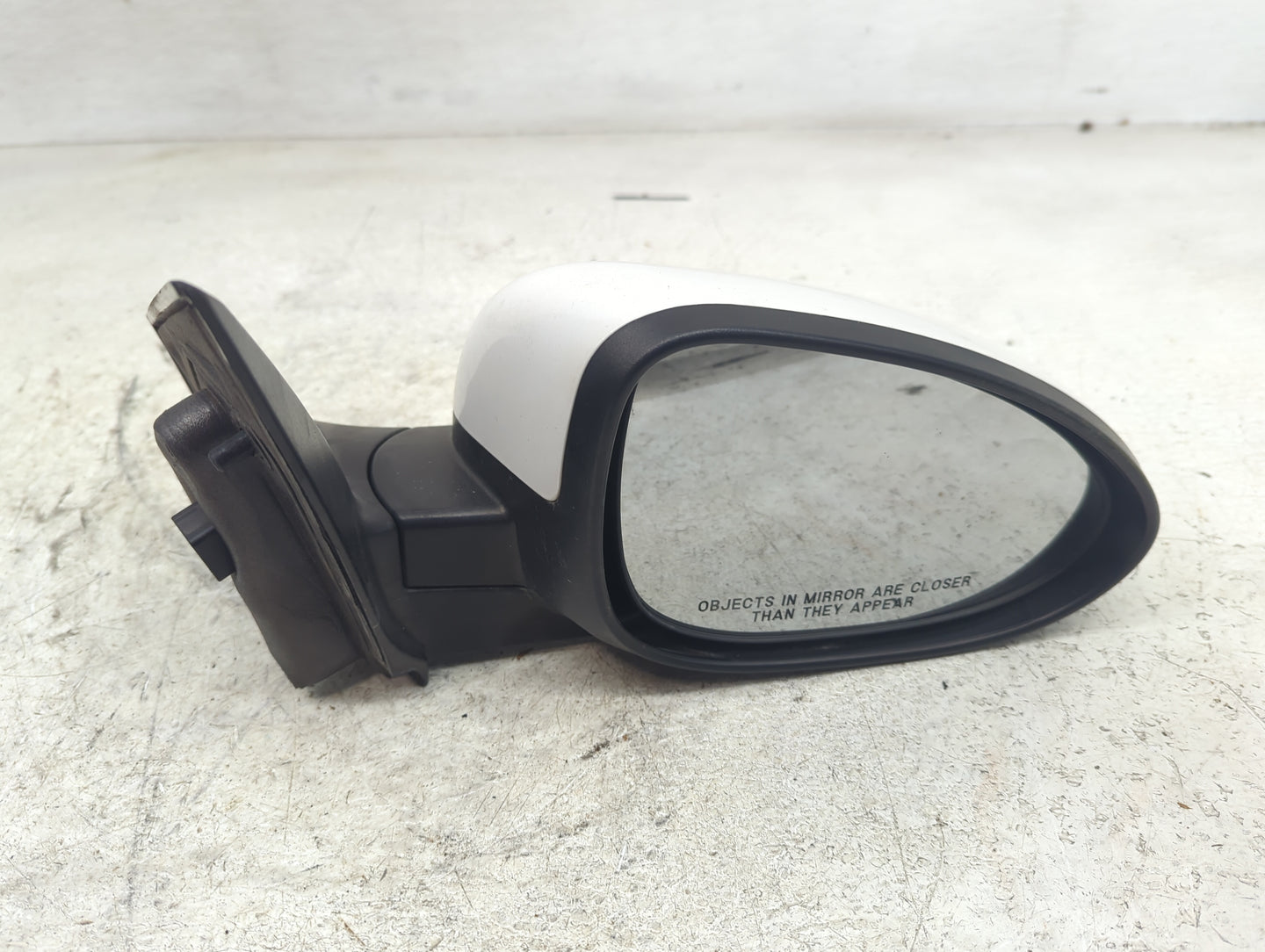 2012-2019 Chevrolet Sonic Passenger Side View Mirror - Right Door Mirror OEM Used - Oemusedautoparts1.com