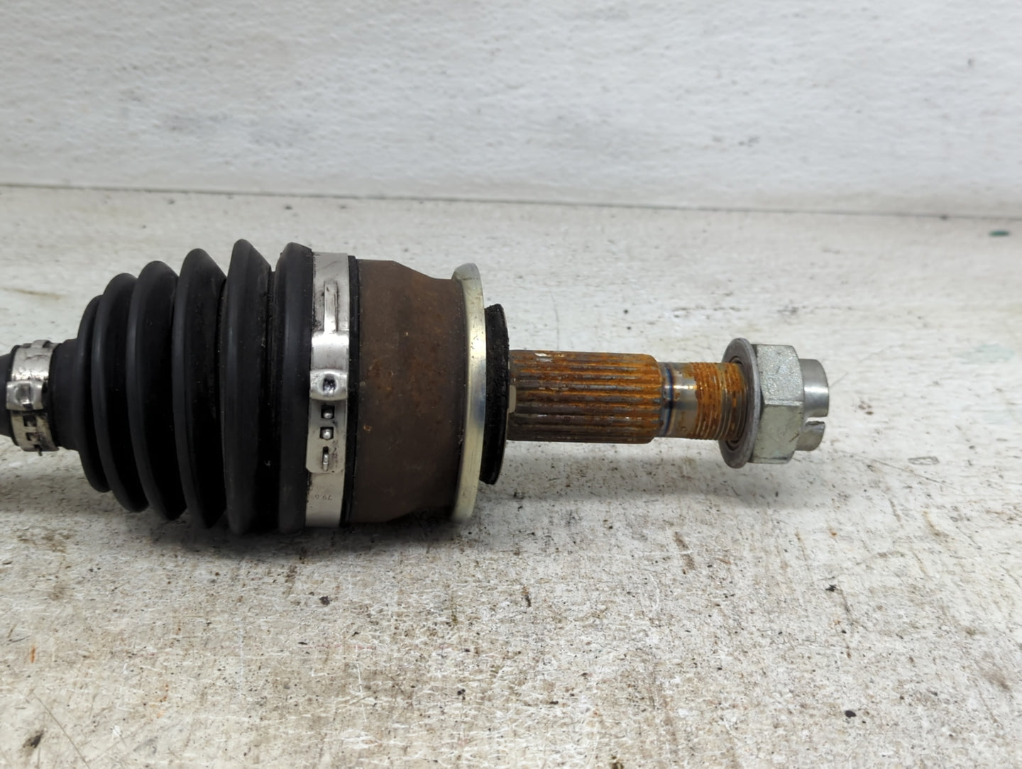 2012-2018 Chevrolet Sonic Axle Shaft Front Driver Cv C/v - Oemusedautoparts1.com